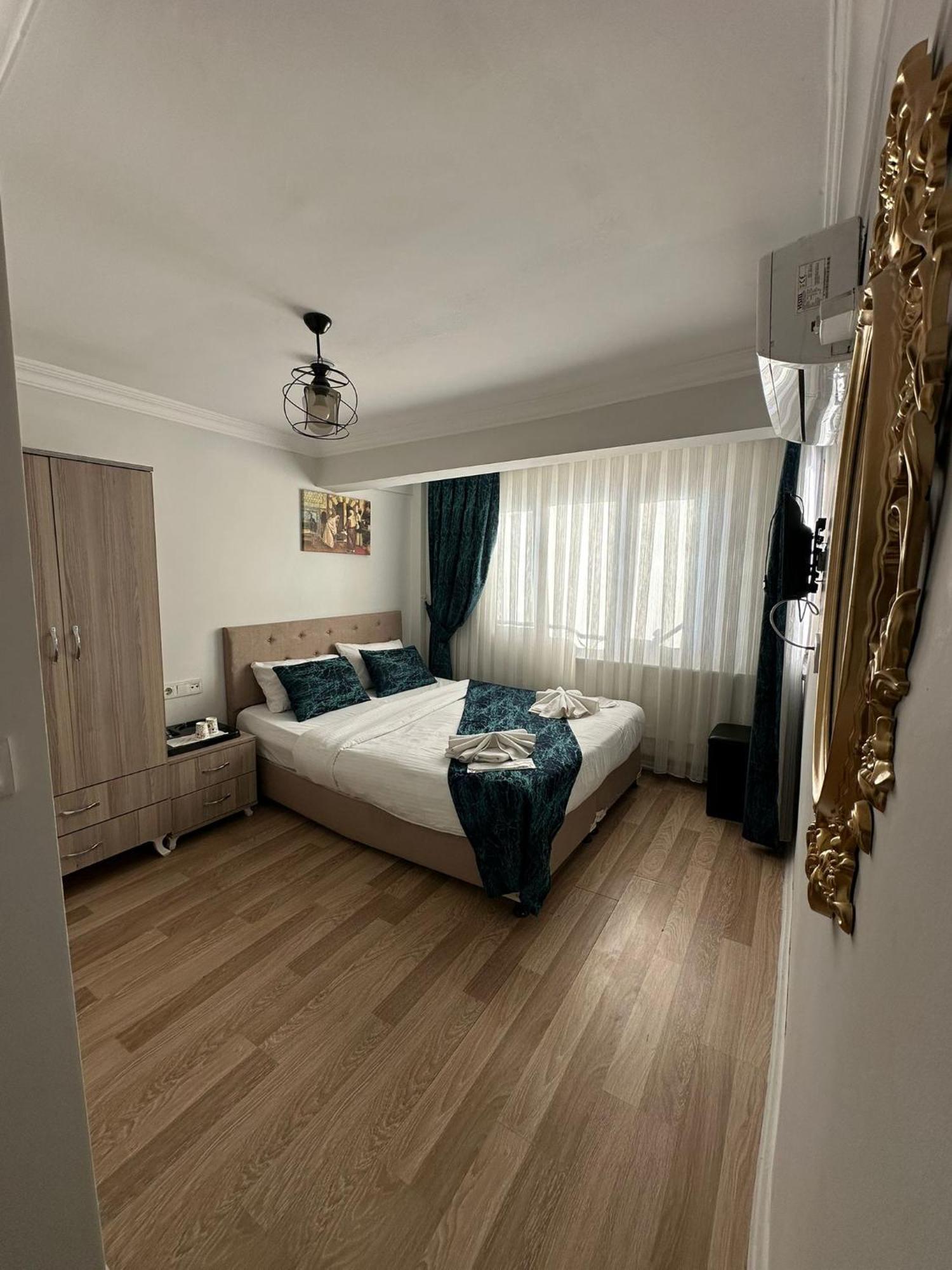 Hotel Estambul מראה חיצוני תמונה